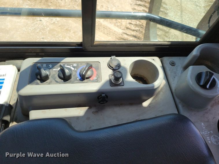 image for item DP1450 2020 Komatsu D39PX-24 dozer