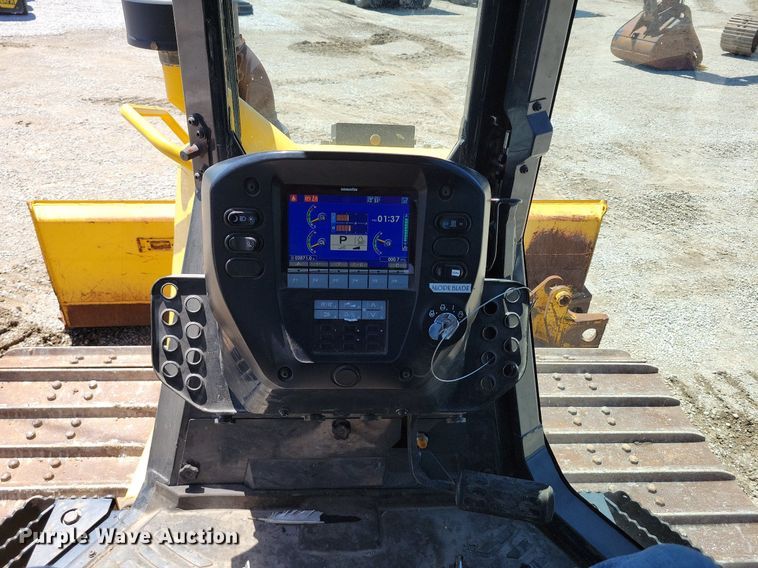 image for item DP1450 2020 Komatsu D39PX-24 dozer