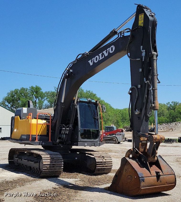 image for item DP1452 2020 Volvo EC160EL excavator