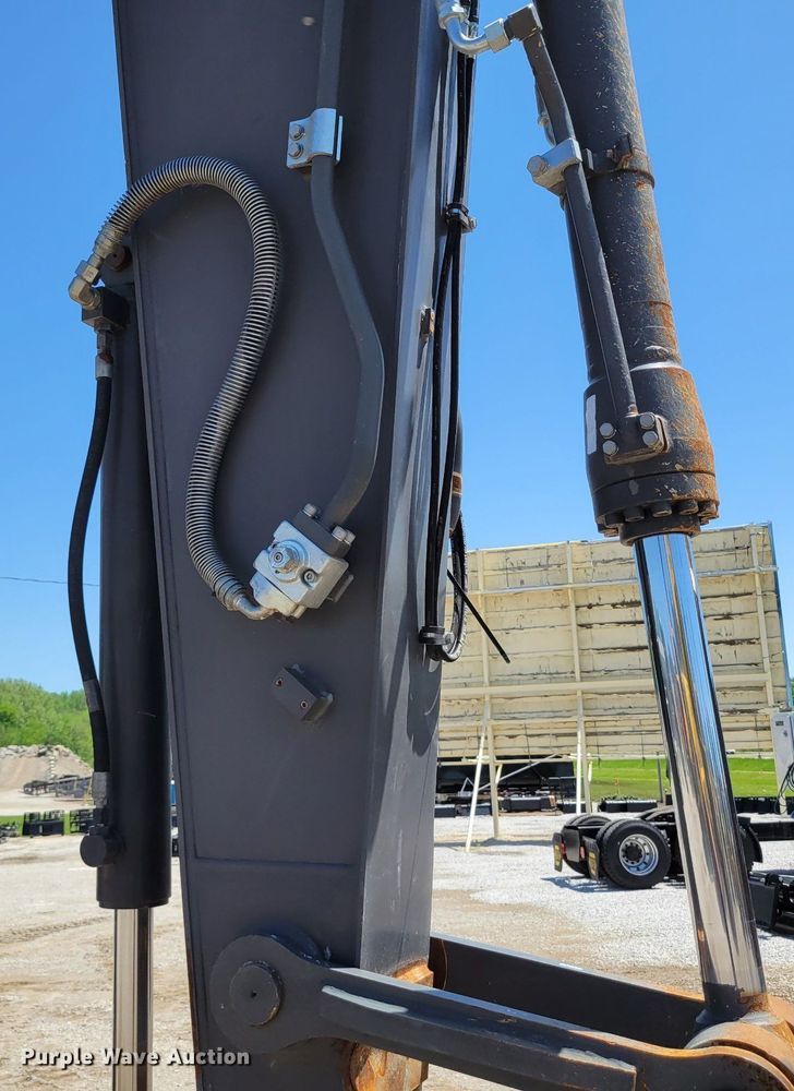 image for item DP1452 2020 Volvo EC160EL excavator