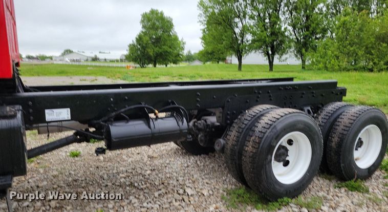 image for item DP1455 2001 Sterling L-Line truck cab and chassis