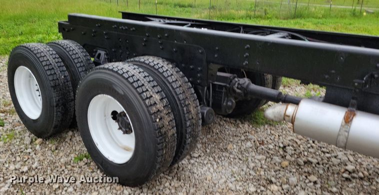 image for item DP1455 2001 Sterling L-Line truck cab and chassis