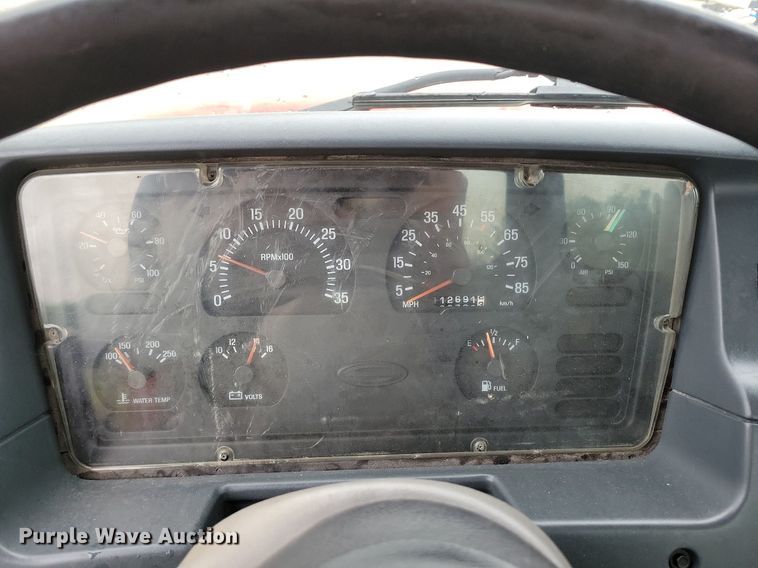 image for item DP1455 2001 Sterling L-Line truck cab and chassis