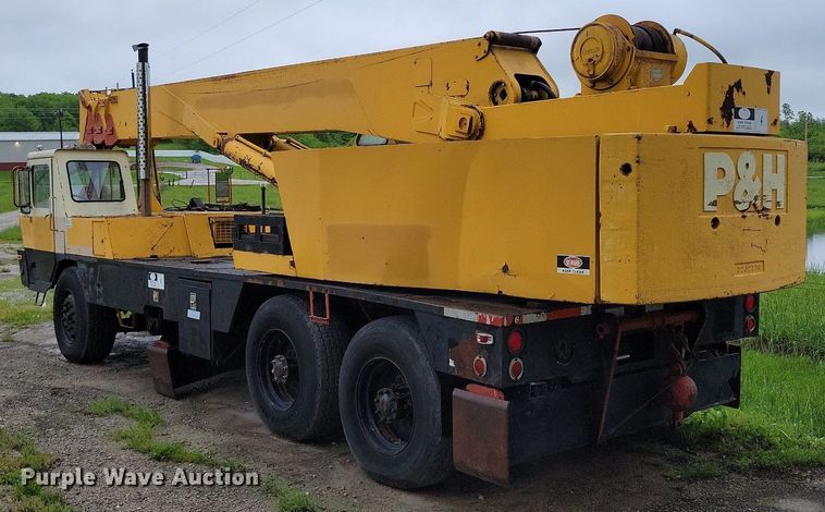 image for item DP1456 P&H T200 crane