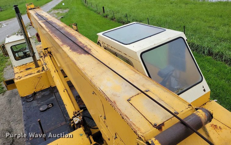 image for item DP1456 P&H T200 crane