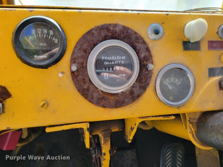 image for item DP1456 P&H T200 crane