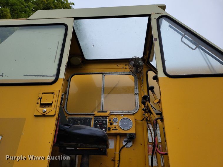 image for item DP1456 P&H T200 crane