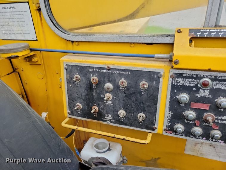 image for item DP1456 P&H T200 crane