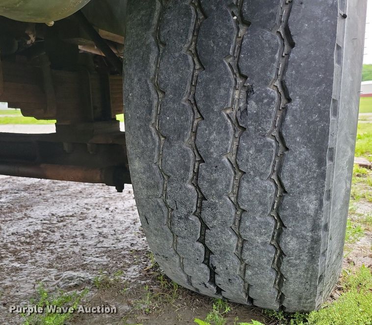 image for item DP1456 P&H T200 crane