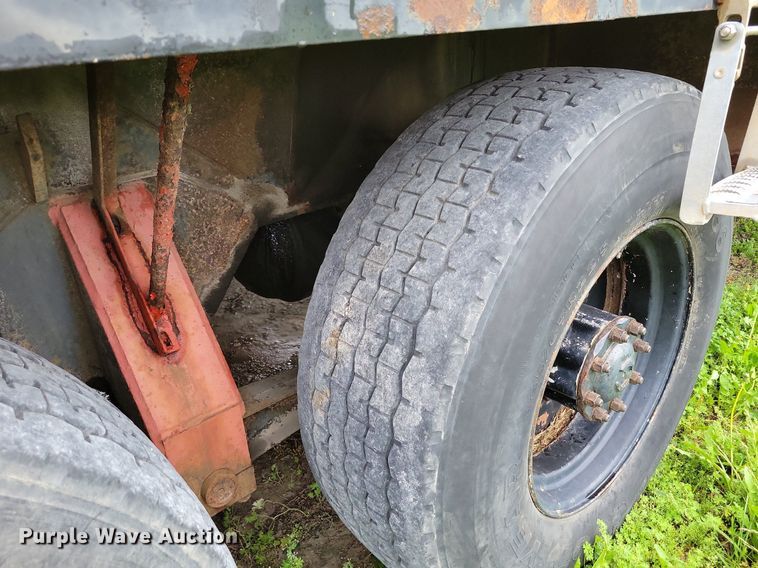 image for item DP1456 P&H T200 crane