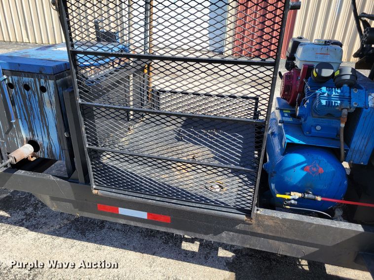 image for item DP1457 2020 Sealrite  SR550 seal coat trailer