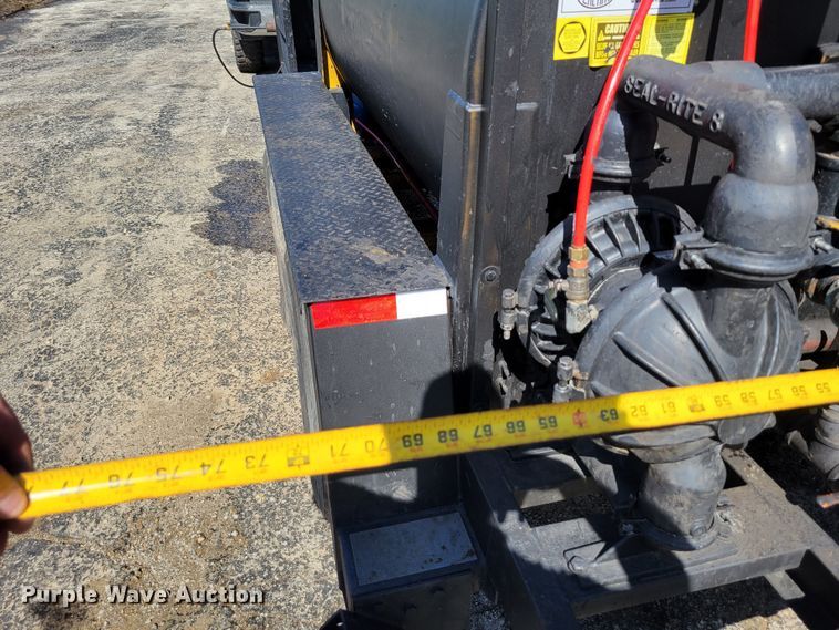 image for item DP1457 2020 Sealrite  SR550 seal coat trailer