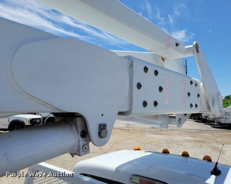 image for item DP1460 2012 Ford F550 Super Duty XL bucket truck