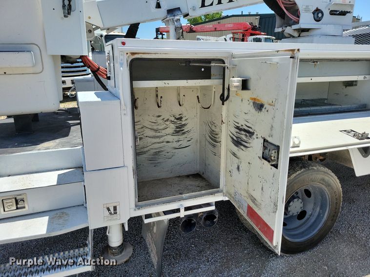 image for item DP1460 2012 Ford F550 Super Duty XL bucket truck