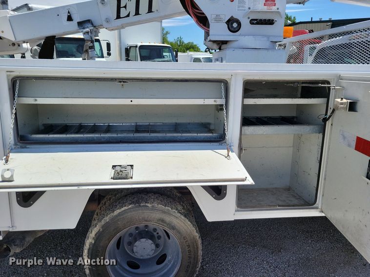 image for item DP1460 2012 Ford F550 Super Duty XL bucket truck