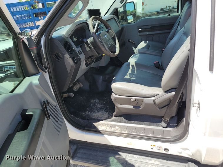 image for item DP1460 2012 Ford F550 Super Duty XL bucket truck