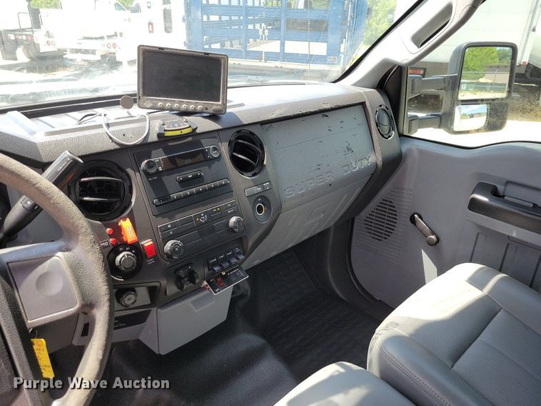 image for item DP1460 2012 Ford F550 Super Duty XL bucket truck