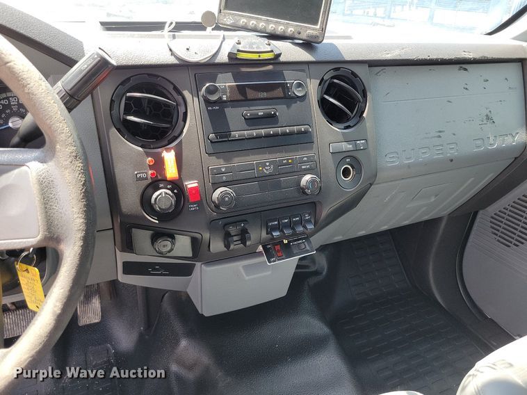 image for item DP1460 2012 Ford F550 Super Duty XL bucket truck