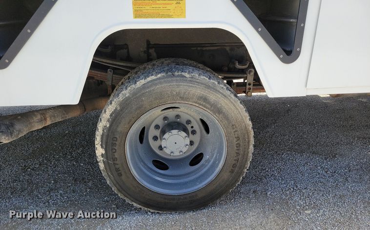 image for item DP1460 2012 Ford F550 Super Duty XL bucket truck