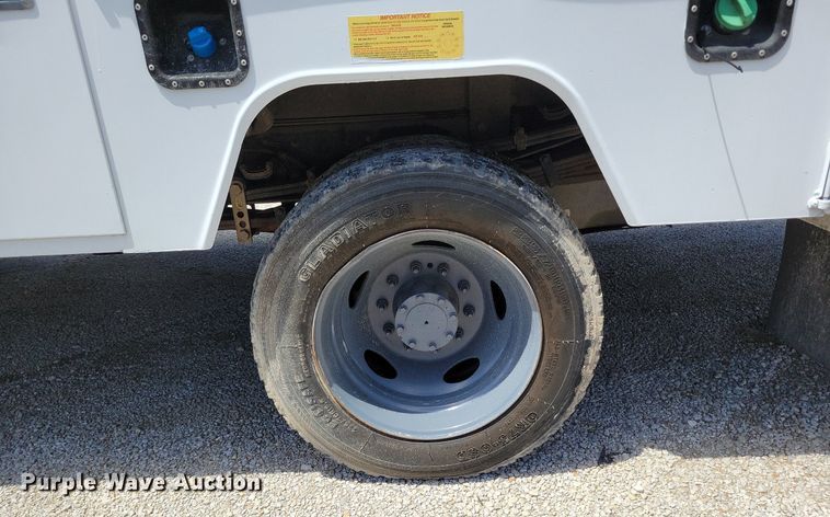 image for item DP1460 2012 Ford F550 Super Duty XL bucket truck