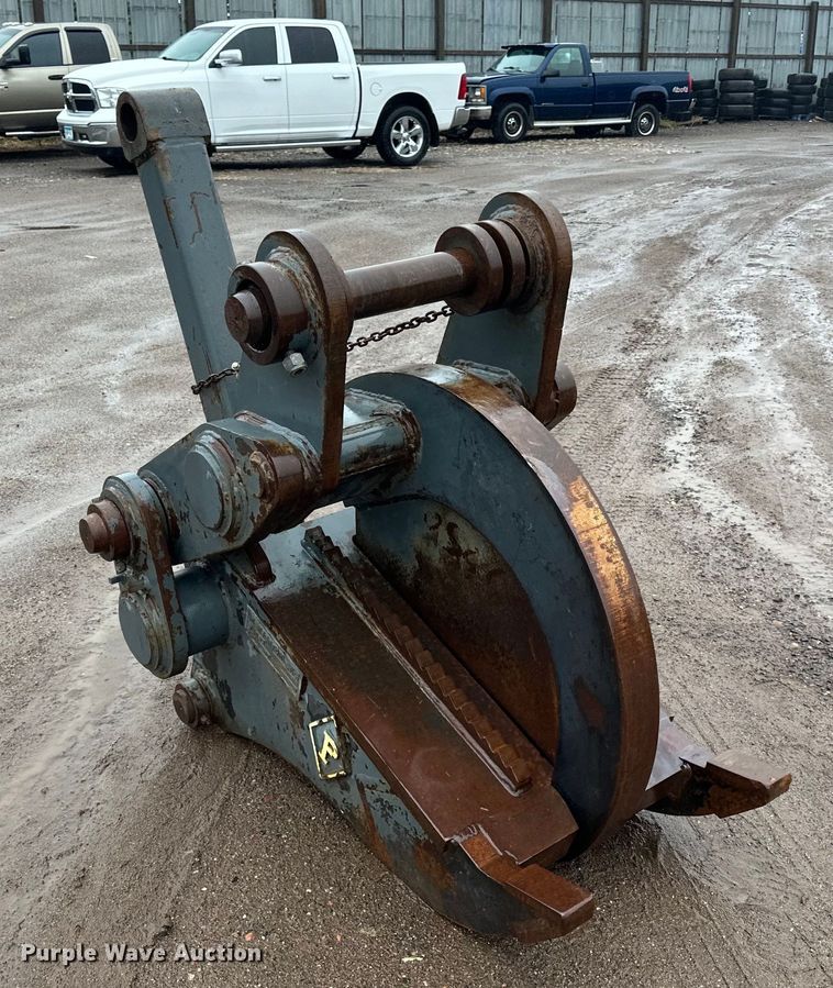 image for item DQ0800 Pemberton  excavator shear