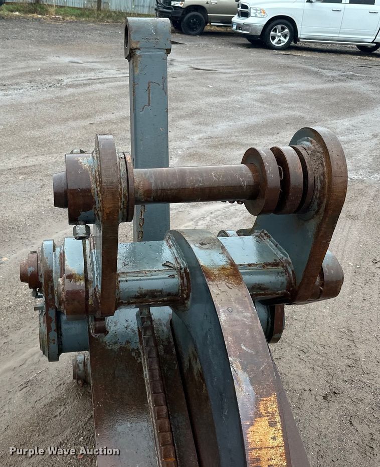 image for item DQ0800 Pemberton  excavator shear