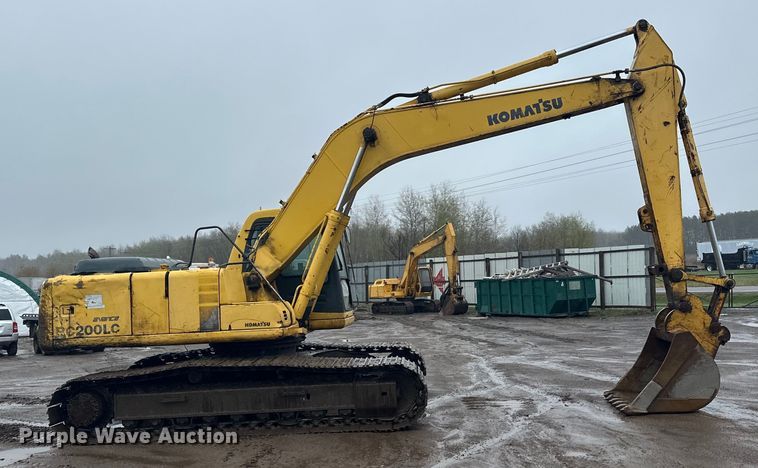 image for item DQ0801 Komatsu PC200LC excavator