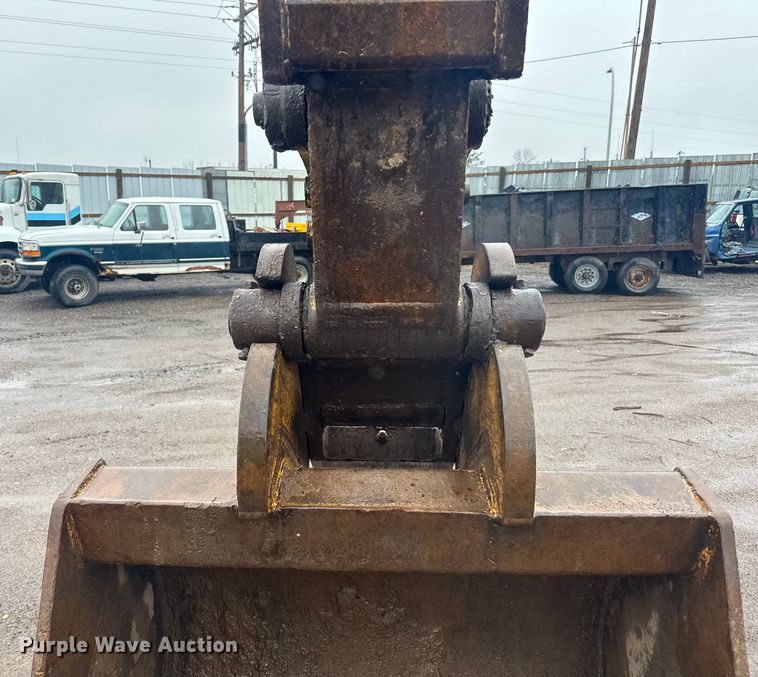 image for item DQ0801 Komatsu PC200LC excavator