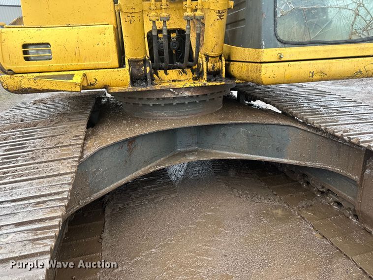 image for item DQ0801 Komatsu PC200LC excavator