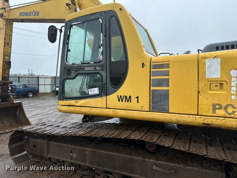 image for item DQ0801 Komatsu PC200LC excavator
