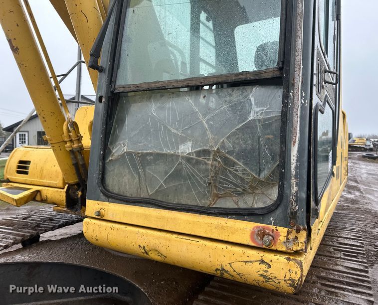 image for item DQ0801 Komatsu PC200LC excavator