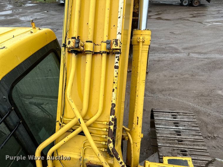 image for item DQ0801 Komatsu PC200LC excavator