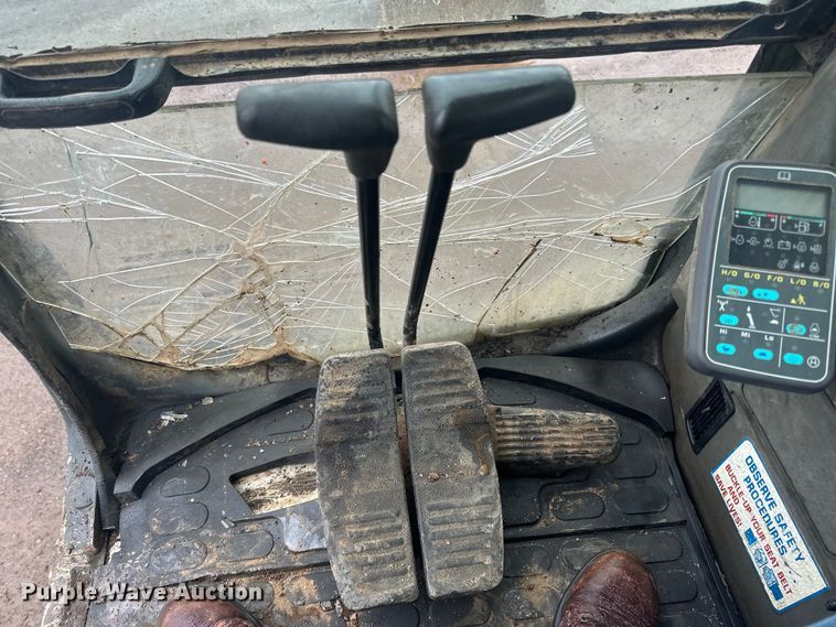 image for item DQ0801 Komatsu PC200LC excavator