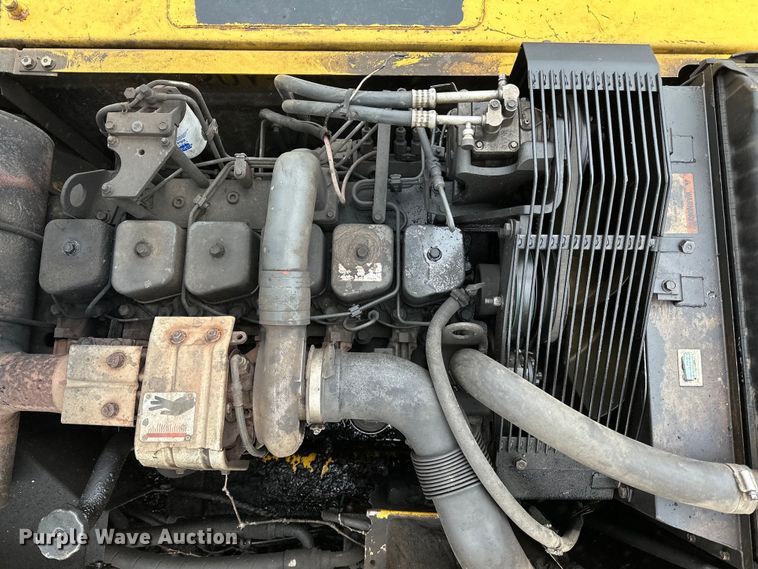 image for item DQ0801 Komatsu PC200LC excavator