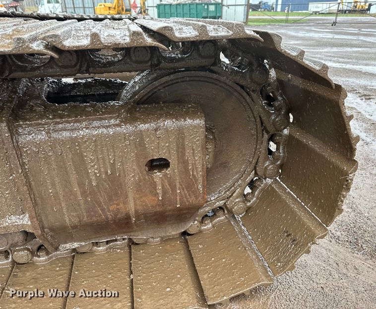 image for item DQ0801 Komatsu PC200LC excavator