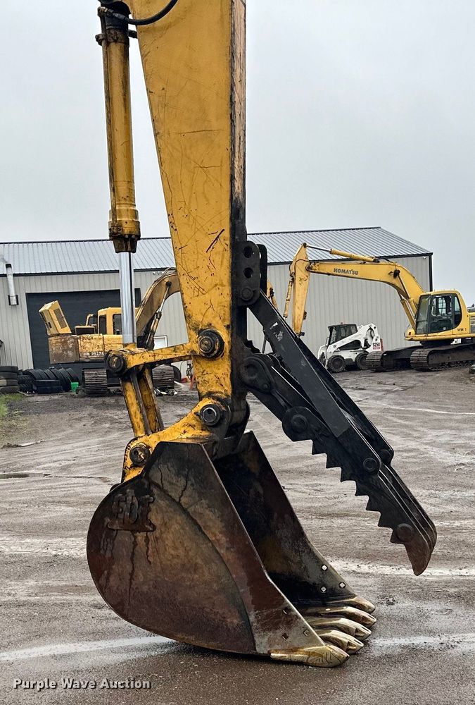 image for item DQ0802 1991 John Deere 590D excavator