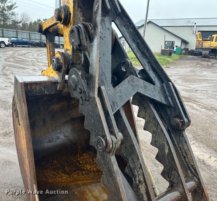 image for item DQ0802 1991 John Deere 590D excavator