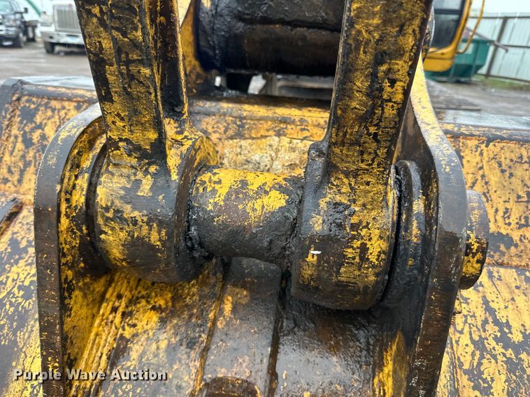 image for item DQ0802 1991 John Deere 590D excavator