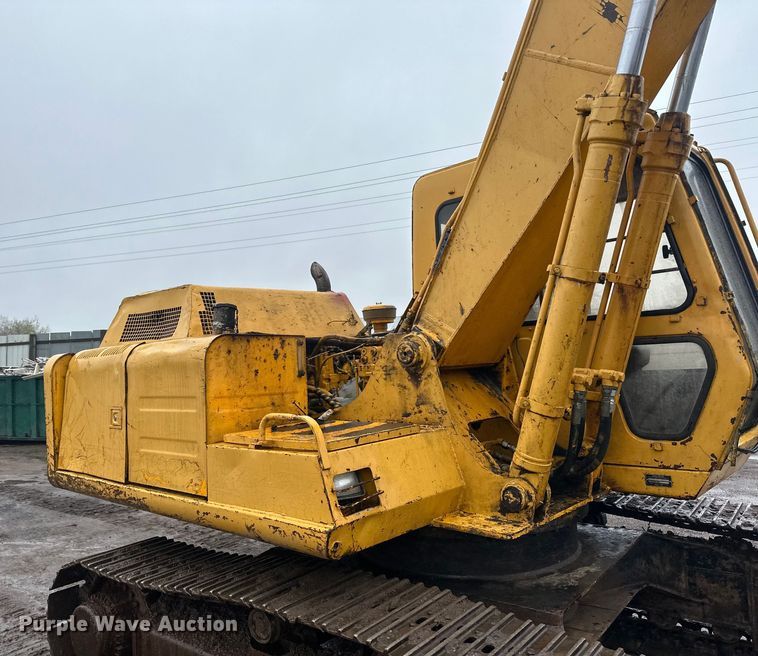 image for item DQ0802 1991 John Deere 590D excavator