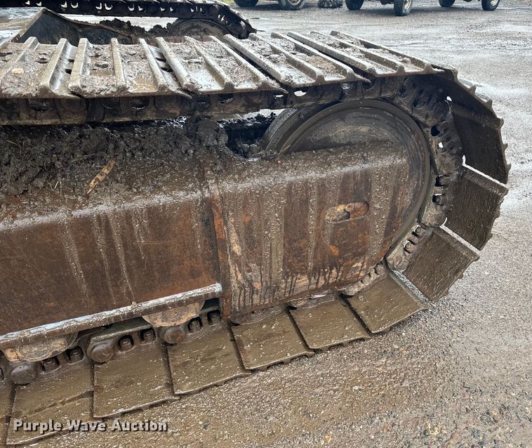 image for item DQ0802 1991 John Deere 590D excavator