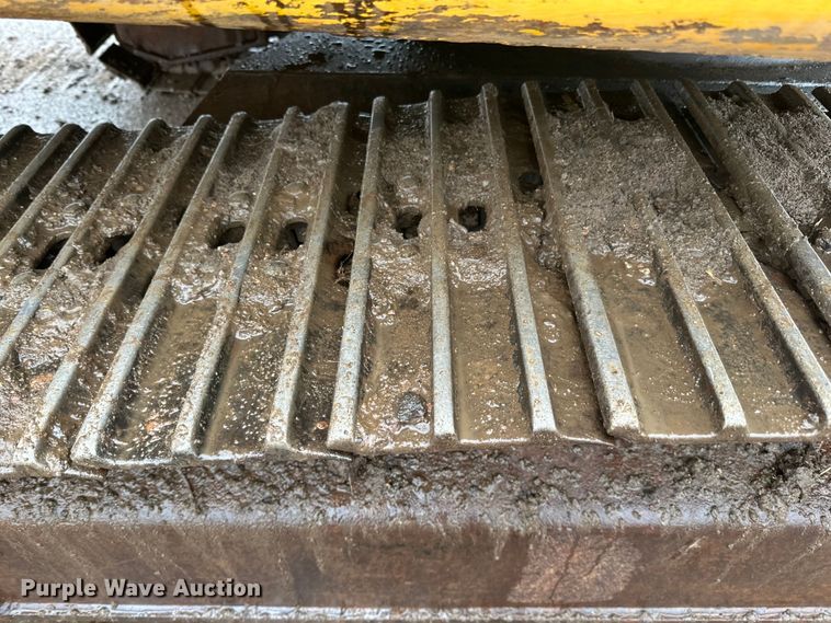 image for item DQ0802 1991 John Deere 590D excavator