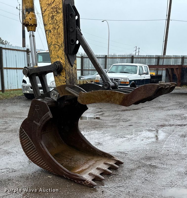 image for item DQ0804 John Deere 590D excavator