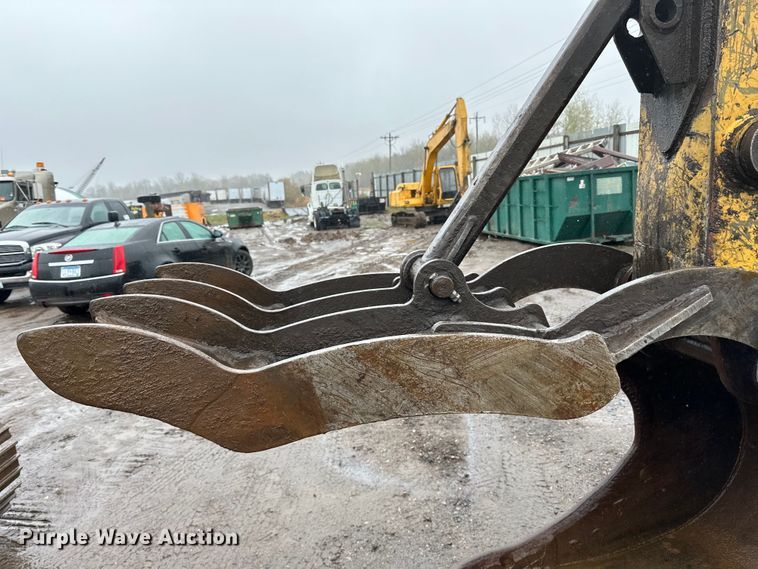 image for item DQ0804 John Deere 590D excavator