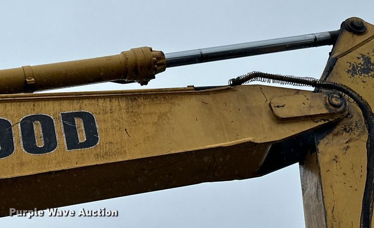 image for item DQ0804 John Deere 590D excavator