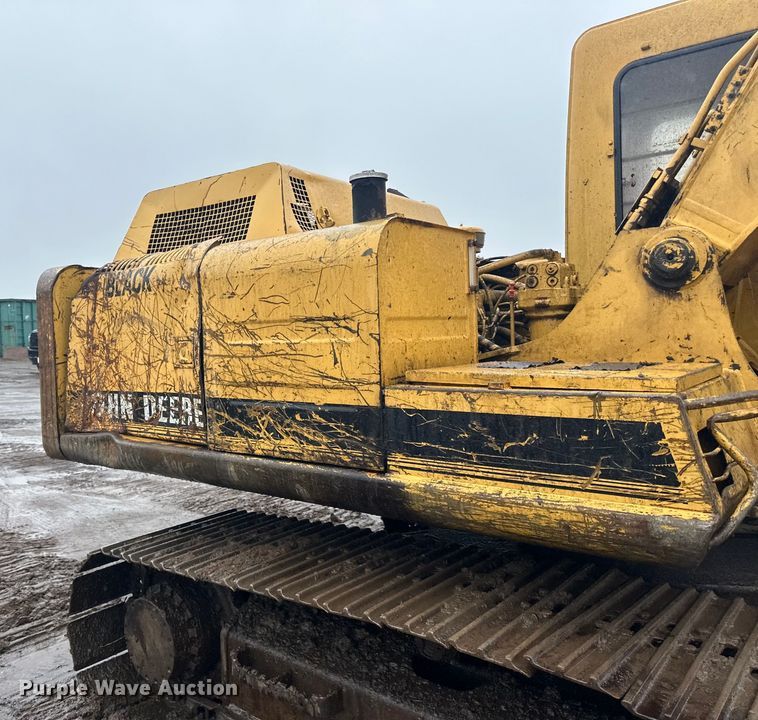 image for item DQ0804 John Deere 590D excavator