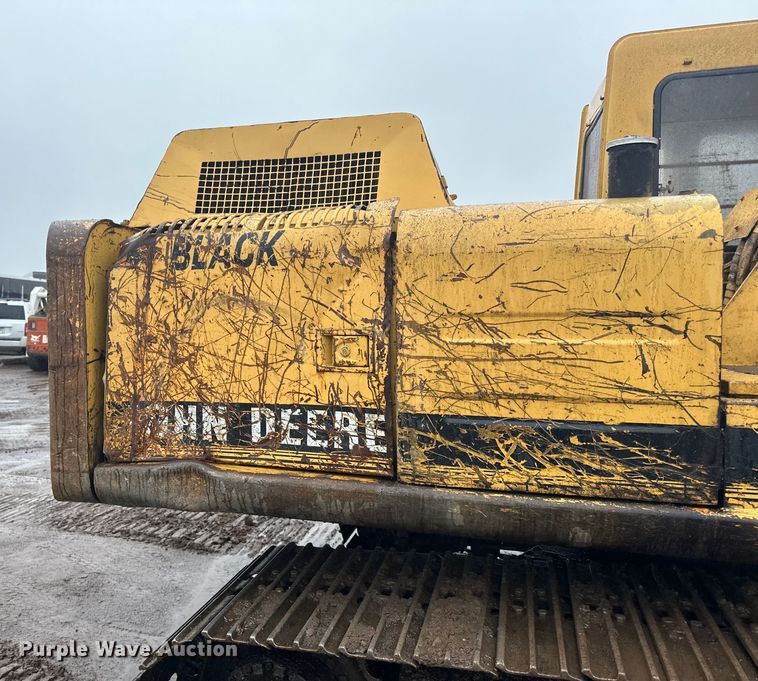 image for item DQ0804 John Deere 590D excavator