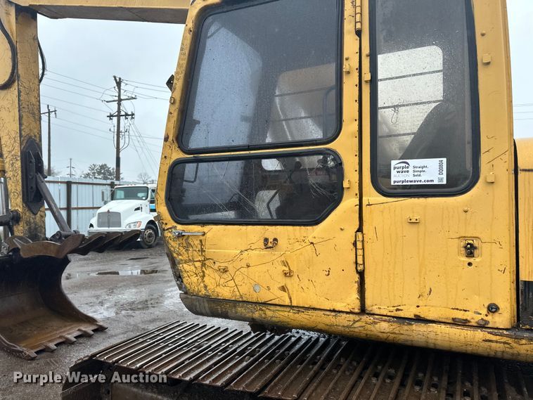 image for item DQ0804 John Deere 590D excavator