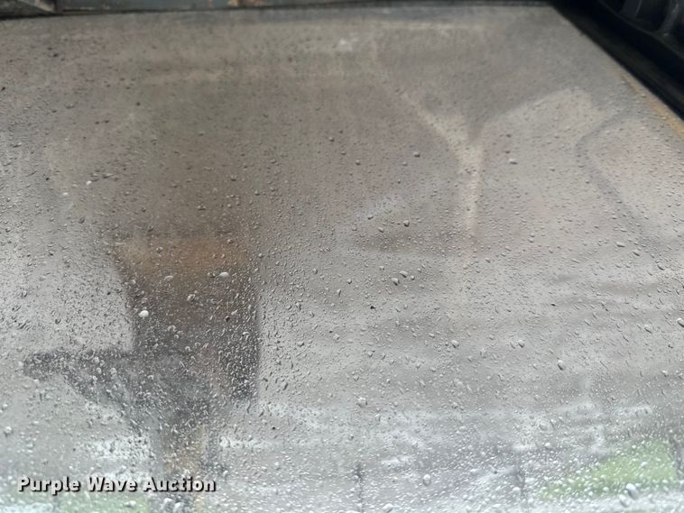 image for item DQ0804 John Deere 590D excavator