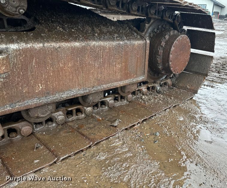 image for item DQ0804 John Deere 590D excavator