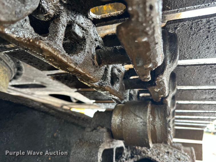 image for item DQ0804 John Deere 590D excavator